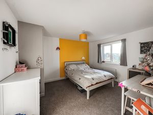 Photo 7- click for photo gallery